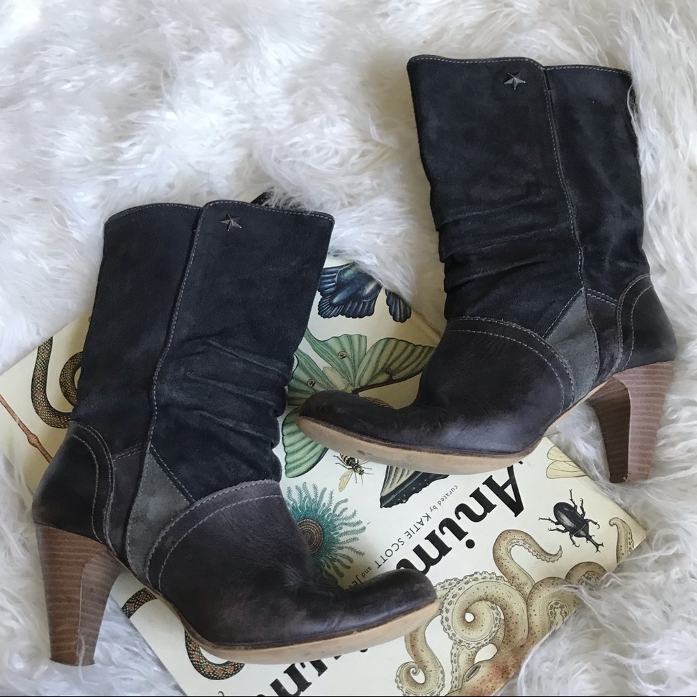 Lavorazione Artigiana Gray leather midi boots